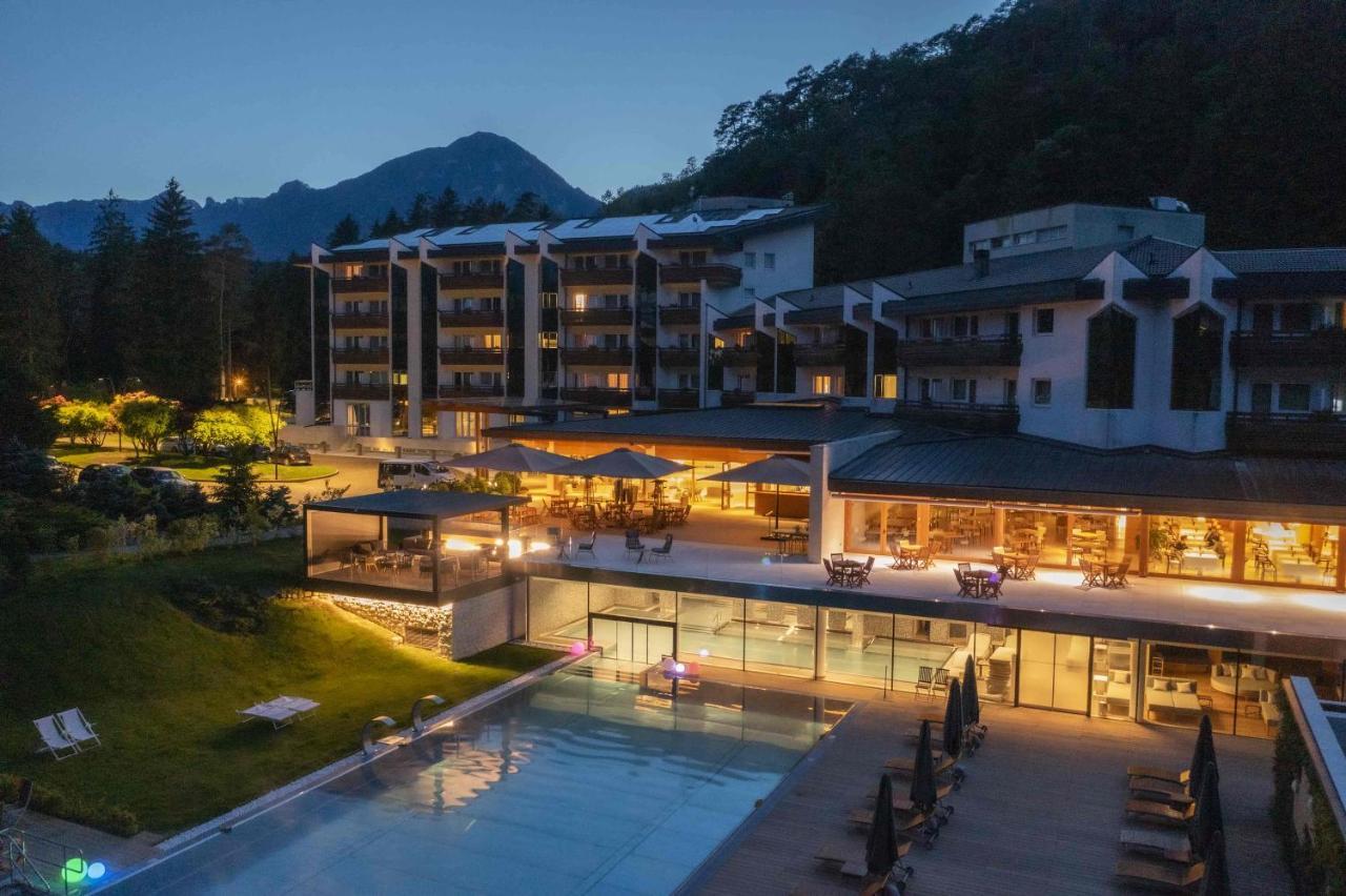 Grand Hotel Terme Di Comano Comano Terme Exterior photo