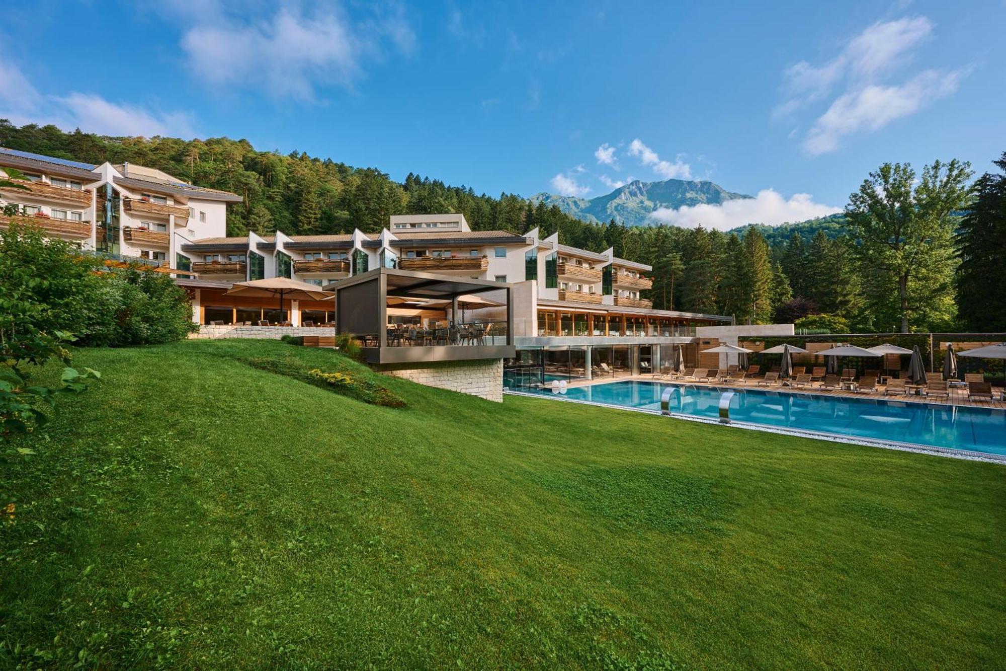 Grand Hotel Terme Di Comano Comano Terme Exterior photo